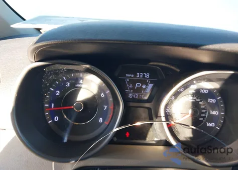 2016 Hyundai Elantra Se z USA, uszkodzony, nr VIN 5NPDH4AE5GH732911